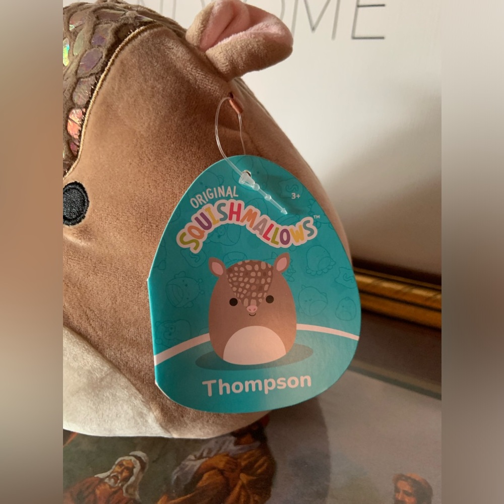 Squishmallows Thompson - Picture 2 of 2